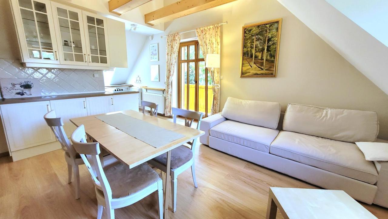 Apartment 4 Gory *