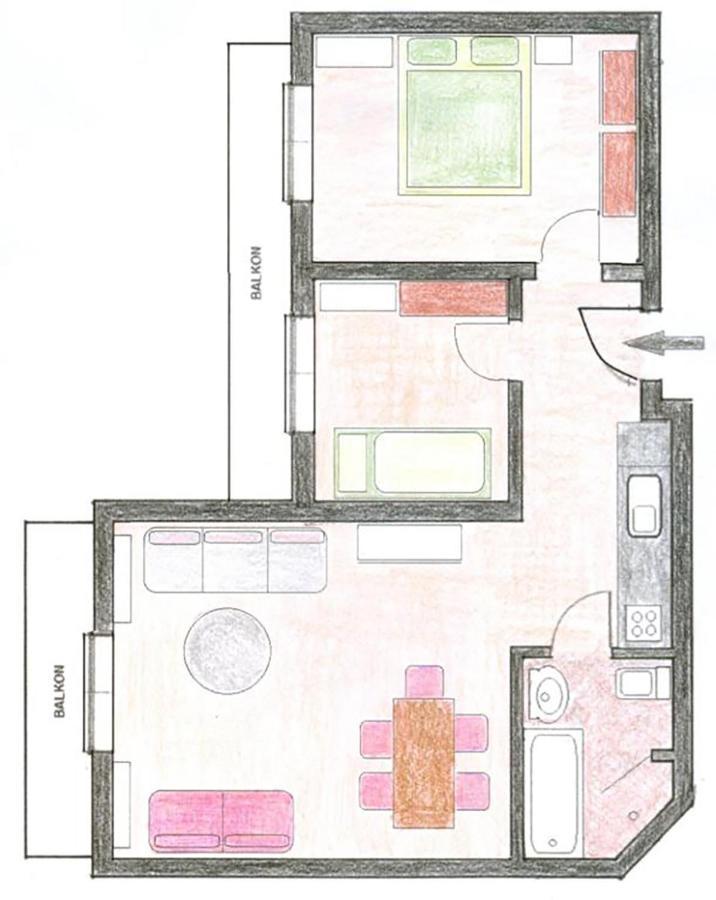 4 Gory Apartment